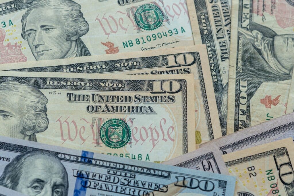 Способы монетизации YouTube-канала: Как заработать на видео и привлечь доход