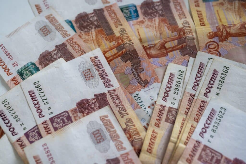 Какие банковские продукты помогут вам накопить на будущее?